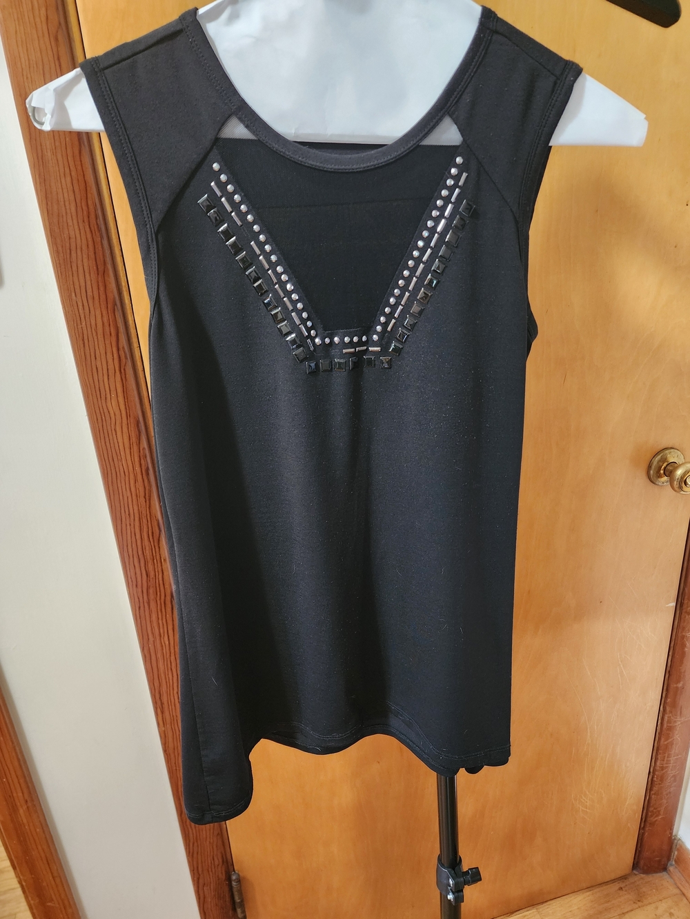 Source Unknown Black Embellished Sleeveless Tank Top